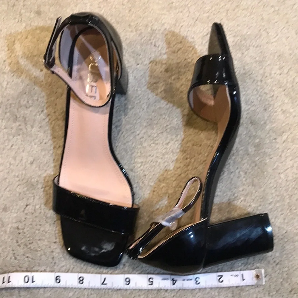 Ubee Black Faux Patent Leather Ankle Strap Chunky 3 inch Heel Sandal-Size 8.5